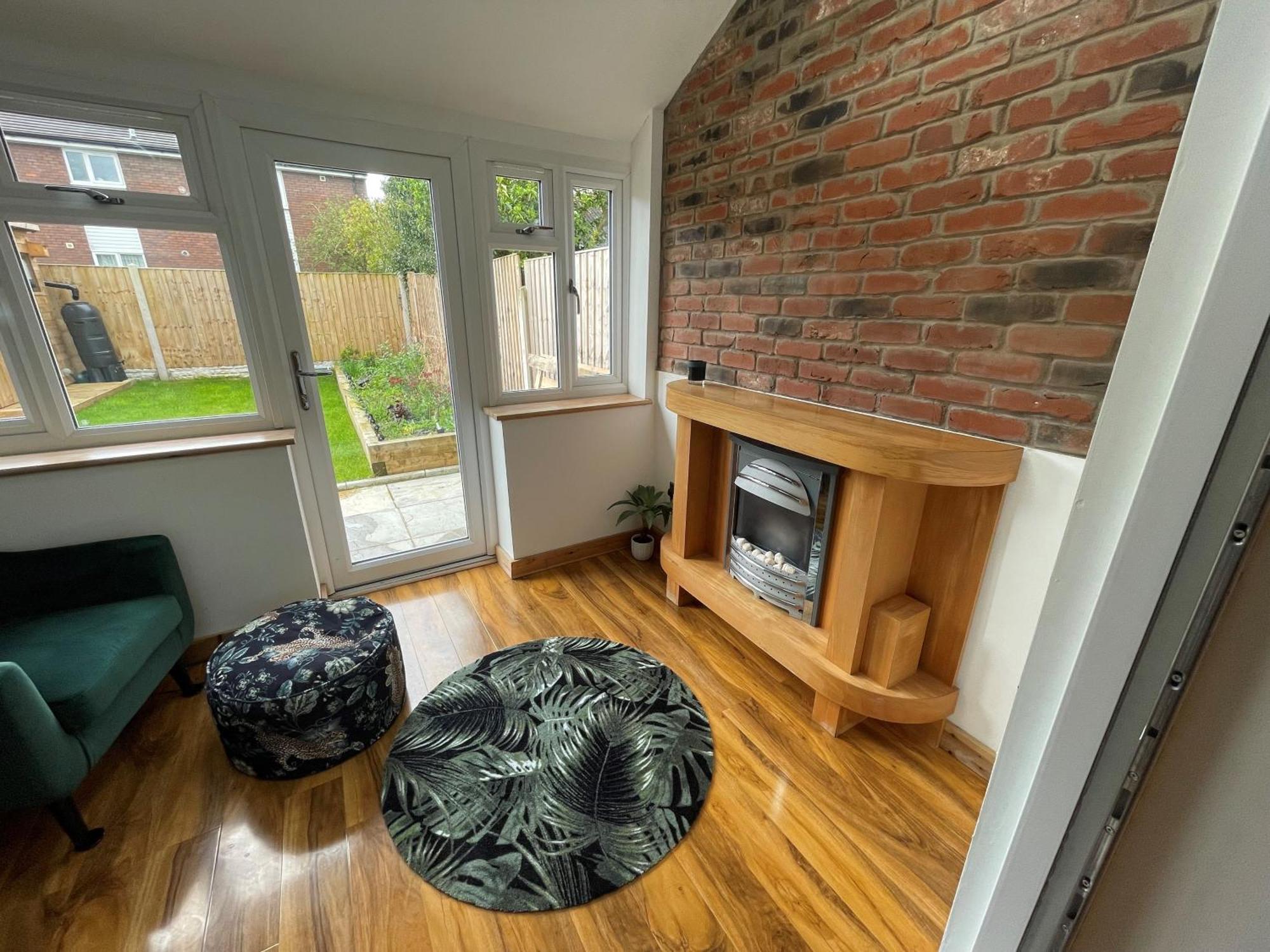 45 Mold Road Apartment Wrexham Exterior photo